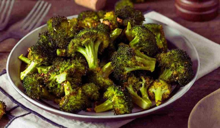 Broccoli, bollirli non serve a nulla