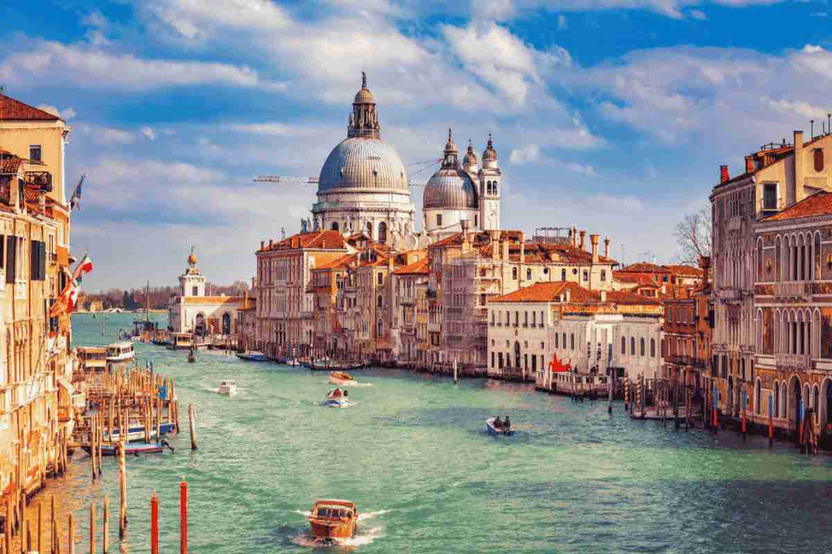 venezia nuovo aumento per i turisti