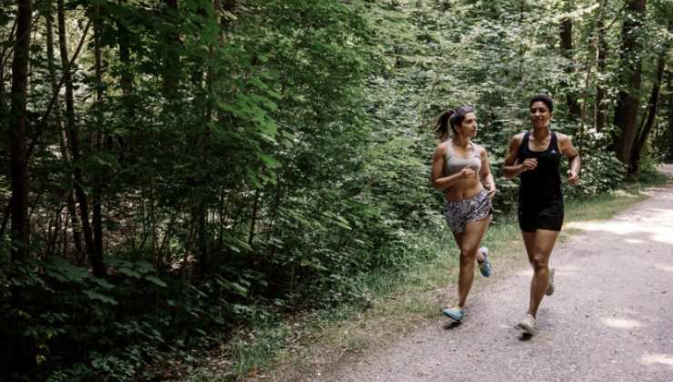 I vantaggi della bicicletta e i benefici della corsa